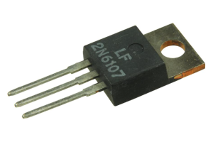 Průvodce používáním tranzistoru PNP 2N6107 v elektronice