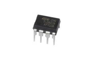 TL082 DUAL JFET OP-AMP: Pinout, ekvivalenty a aplikace